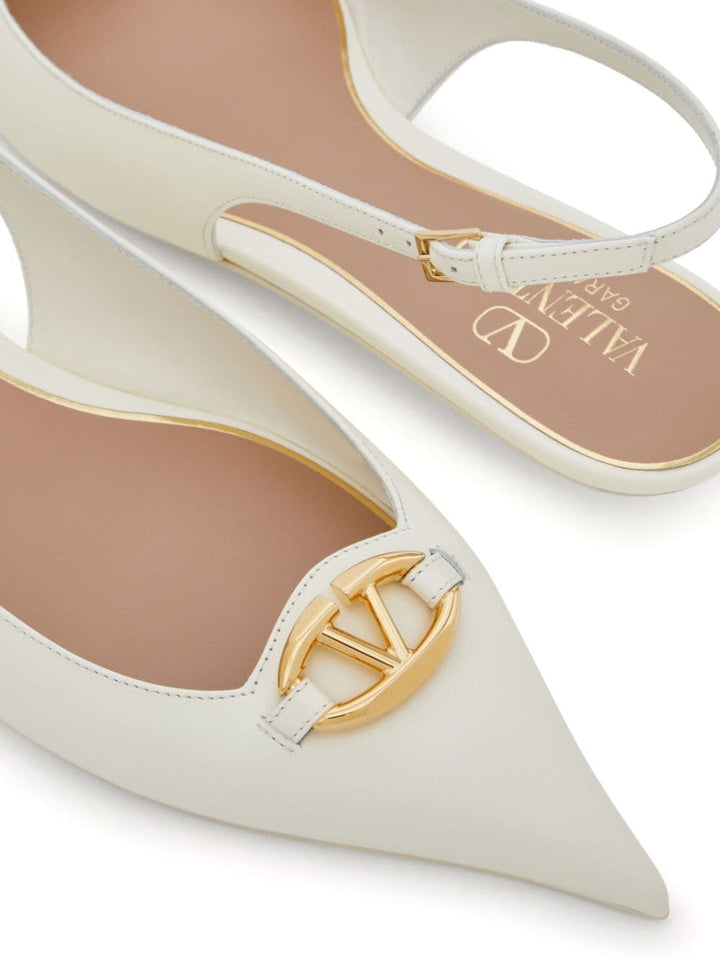 Valentino Garavani Flat shoes White