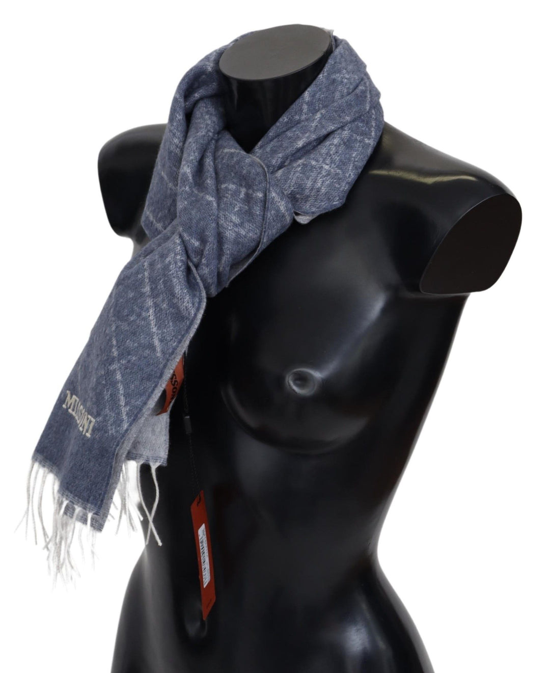 Missoni Elegant Cashmere Scarf with Signature Pattern