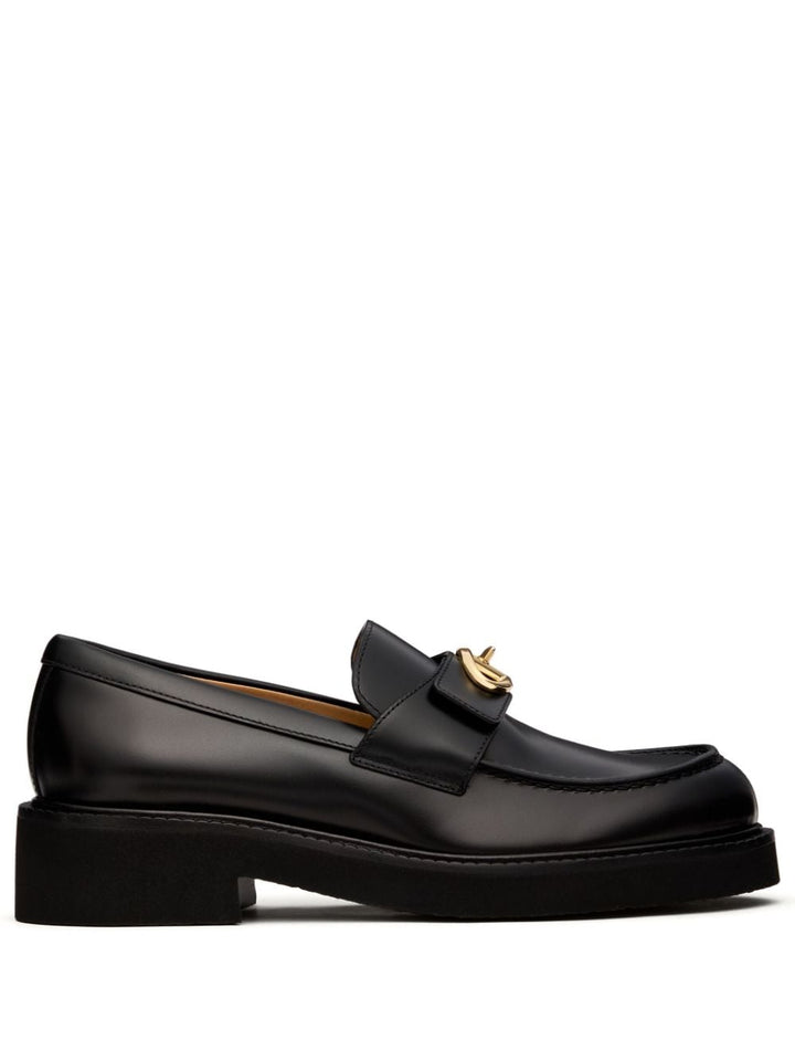 Valentino Garavani Flat shoes Black