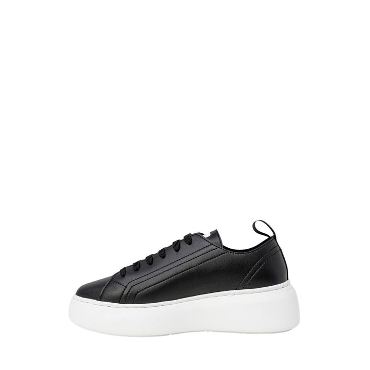 Armani Exchange Black Synthetic Leather Sneaker